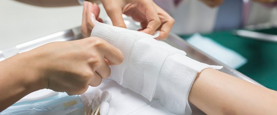 Burn injuries: what are their features, what first aid should be provided to the victim